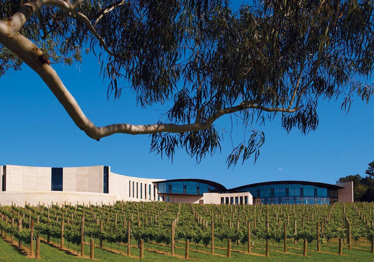 Port Phillip Estate Hotel Red Hill South Exterior photo